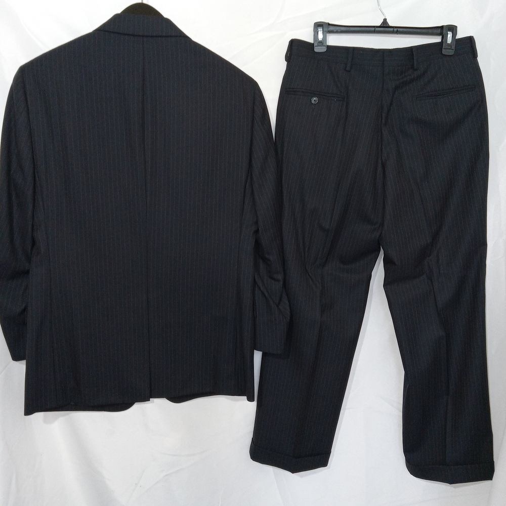 Jos A Bank Black 100% Wool Pinstriped Full Suit Set Blazer Size 38S Pants 32x28 - Picture 2 of 15